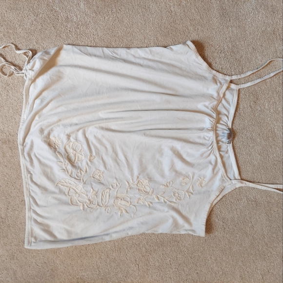 Embroidered Ivory Tank - Picture 10 of 10